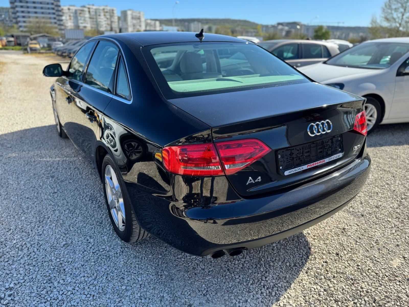 Audi A4 1.8TFSI , снимка 5 - Автомобили и джипове - 54338279