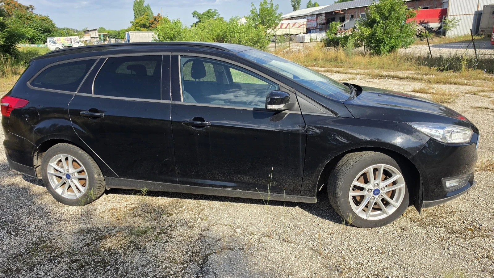 Ford Focus 1.5 disel, снимка 4 - Автомобили и джипове - 54966089