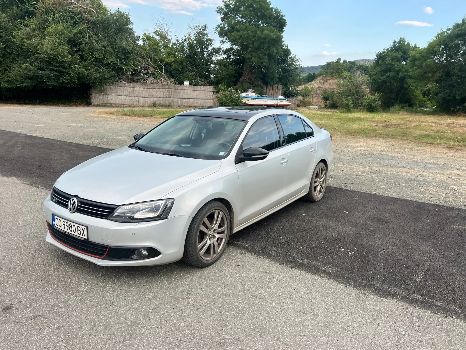 VW Jetta 1, 6TDI, снимка 2 - Автомобили и джипове - 55212348