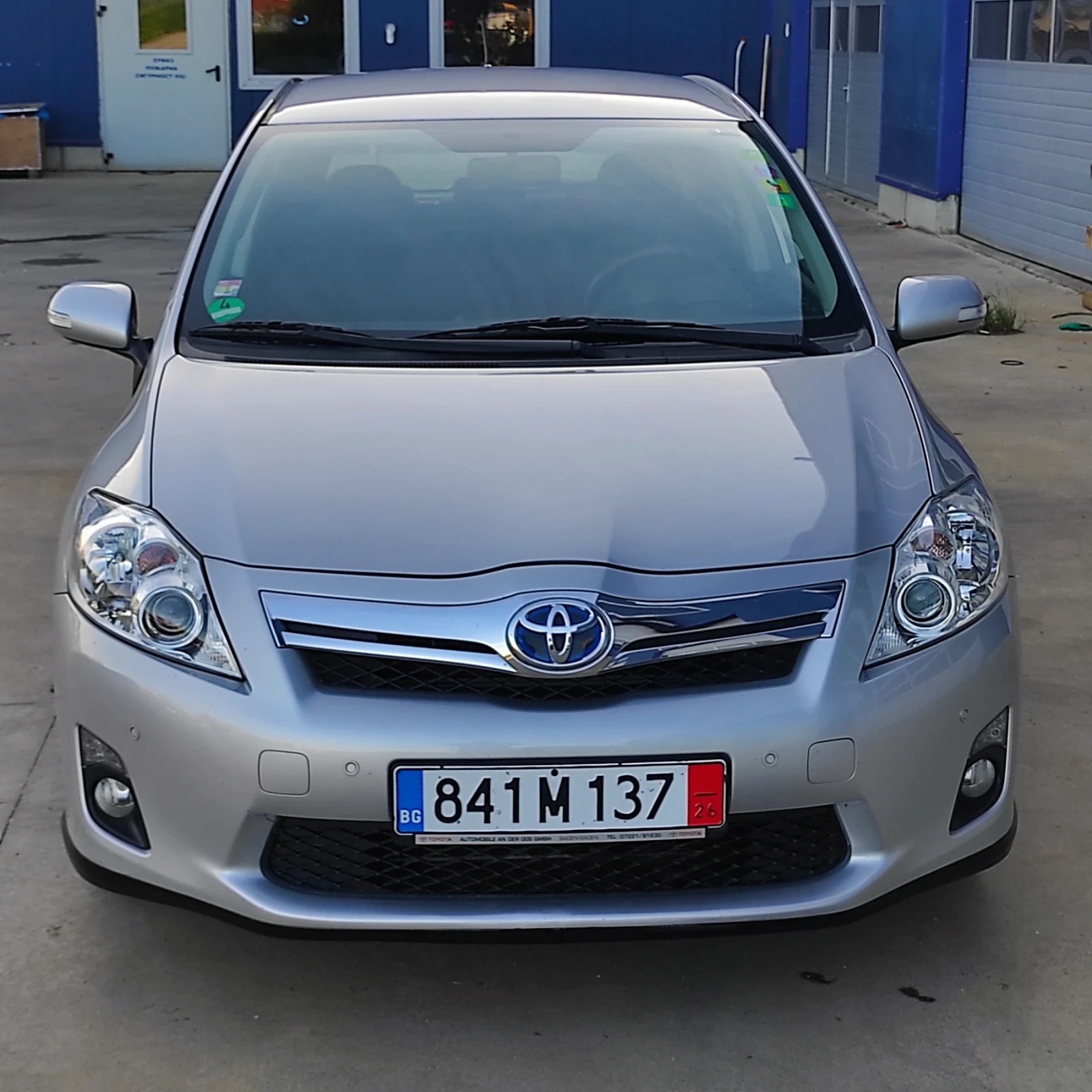 Toyota Auris 1, 8 Hybrid , снимка 5 - Автомобили и джипове - 55371487