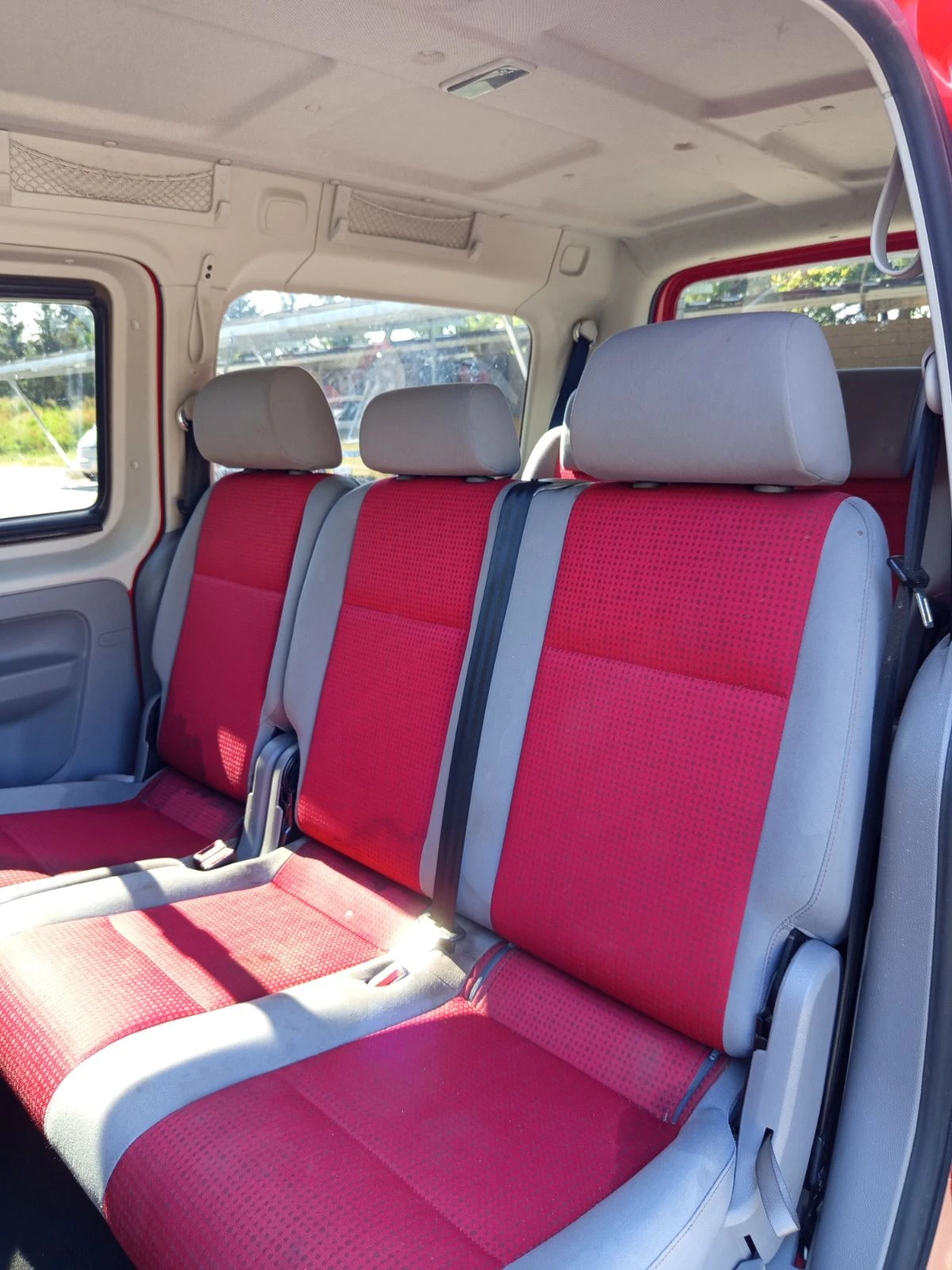 VW Caddy Maxi, снимка 8 - Автомобили и джипове - 55611330
