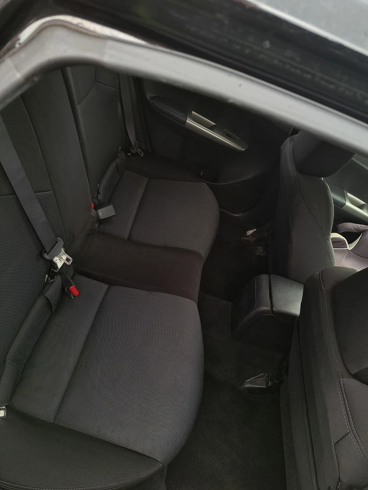 Subaru Impreza, снимка 9 - Автомобили и джипове - 55662657