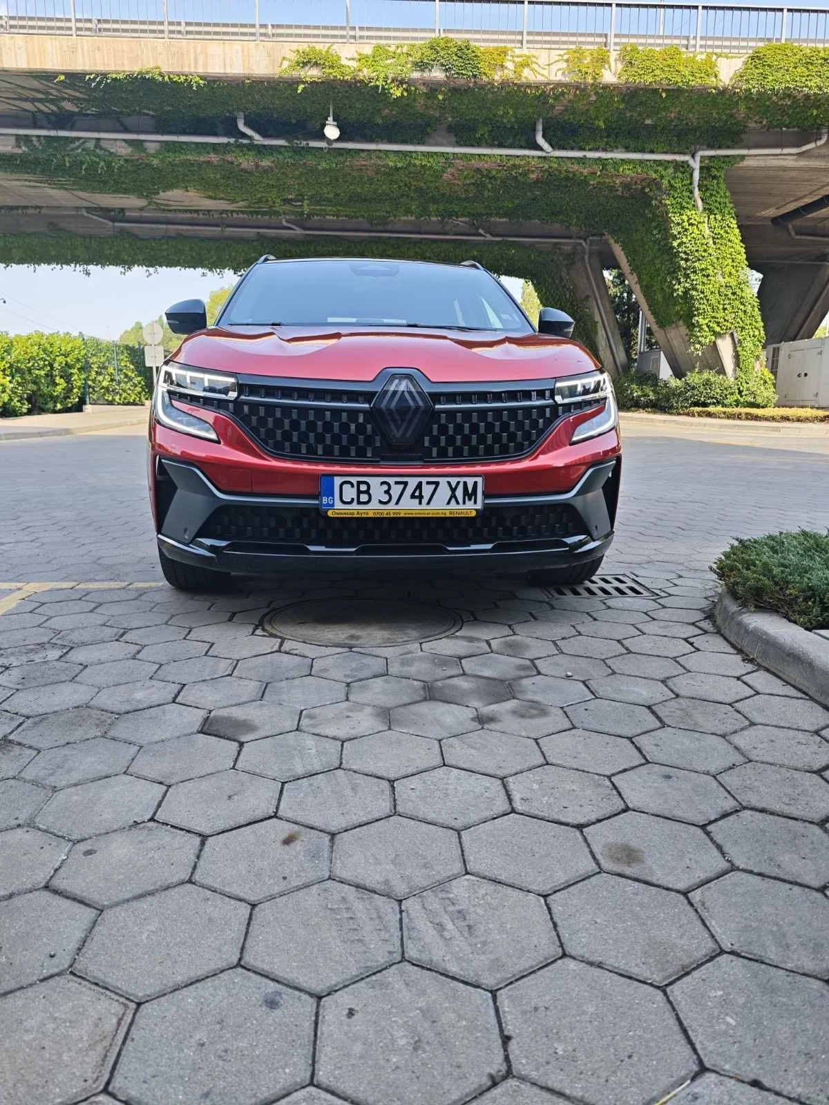 Renault Austral 1.3Tce/160к.с./ espirit Alpine, снимка 6 - Автомобили и джипове - 55799172