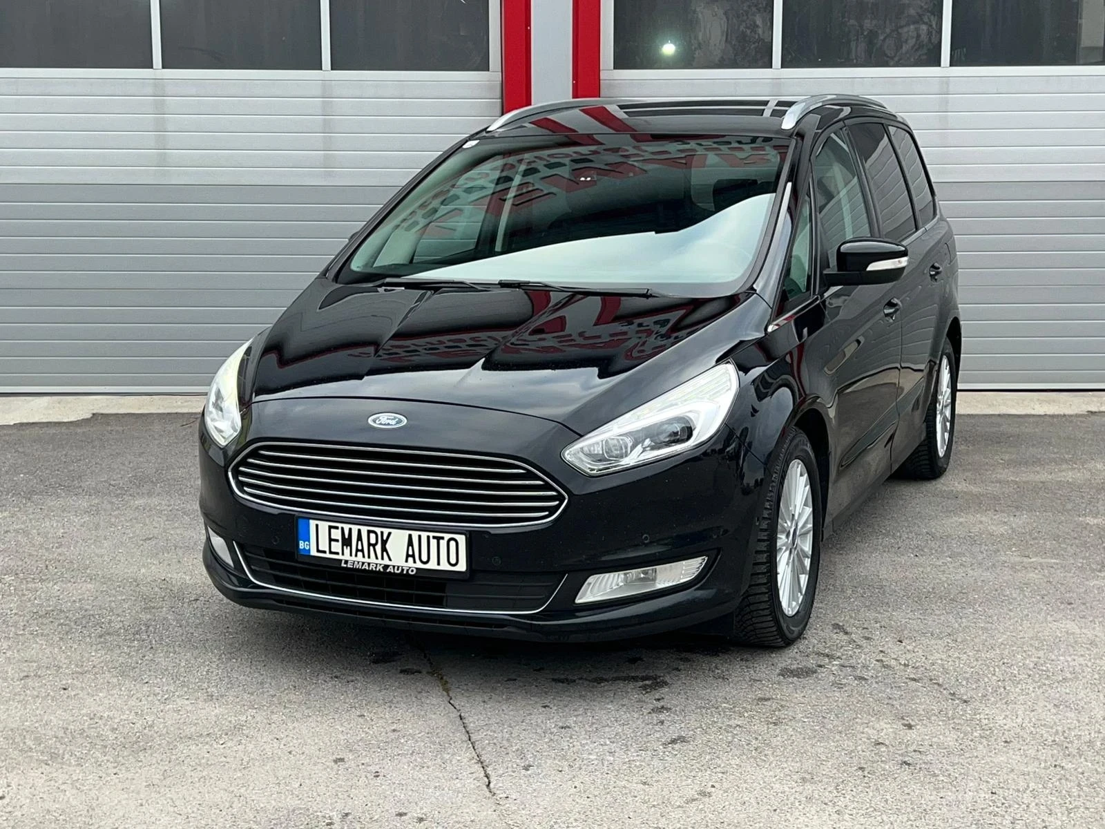 Ford Galaxy 2.0TDCI TITANIUM AUTOMATIK NAVI START STOP EVRO 6B, снимка 4 - Автомобили и джипове - 55895616
