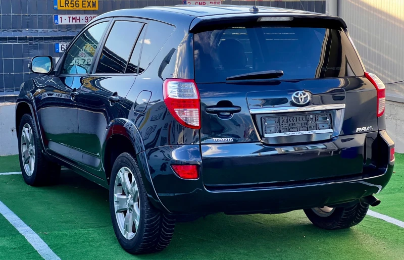 Toyota Rav4 2.2d4d Crossover Автоматик Пълна сервизна история, снимка 6 - Автомобили и джипове - 47240180