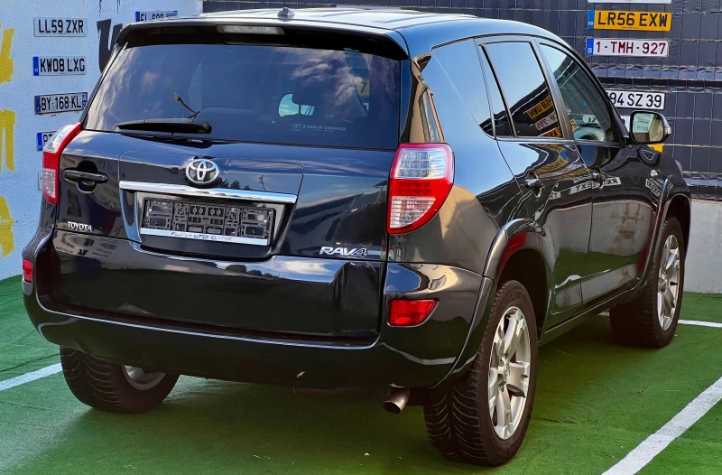 Toyota Rav4 2.2d4d Crossover Автоматик Пълна сервизна история, снимка 4 - Автомобили и джипове - 47240180