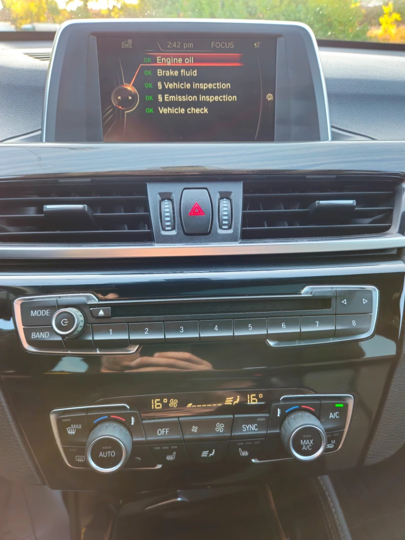 BMW X1 X-Drive 2.8i, снимка 12 - Автомобили и джипове - 52501047