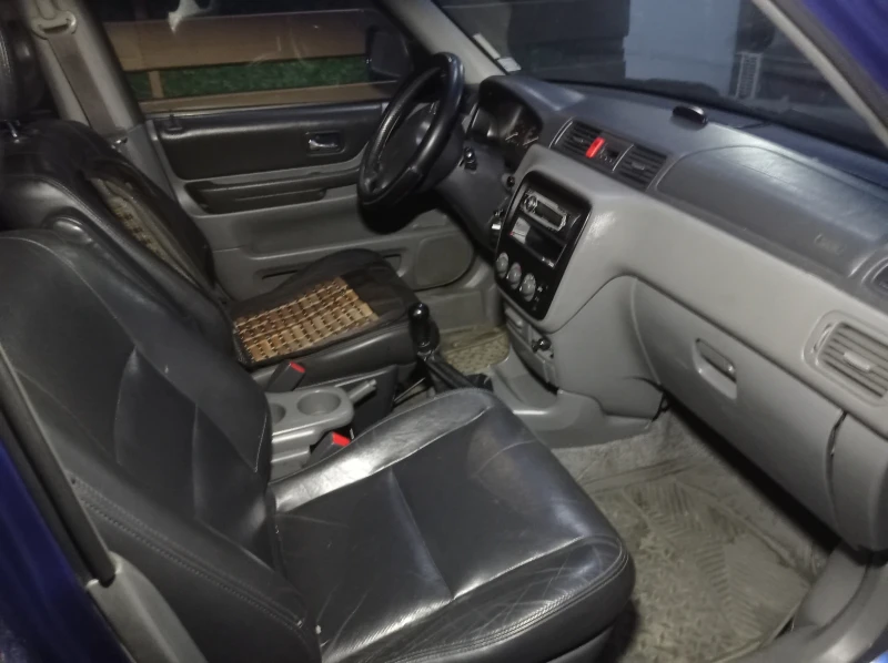Honda Cr-v, снимка 4 - Автомобили и джипове - 52537815