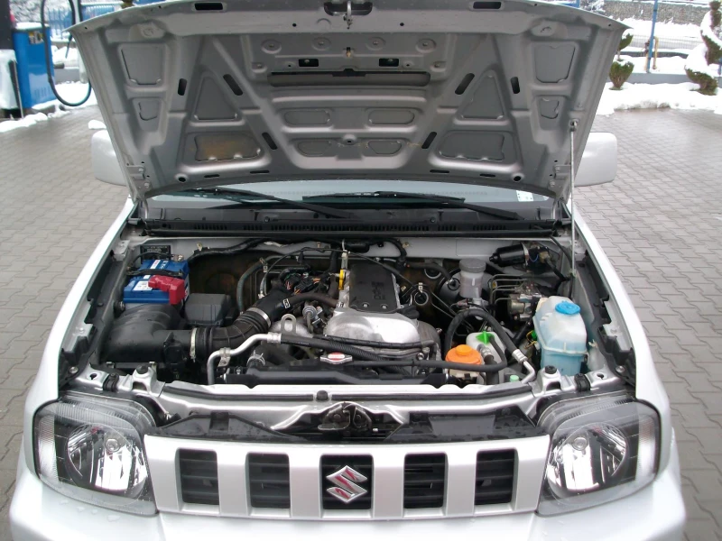 Suzuki Jimny 1.3i AVTOMATIK* KLIMATIK* 143 000 km* ITALIQ* KATO, снимка 10 - Автомобили и джипове - 53582319