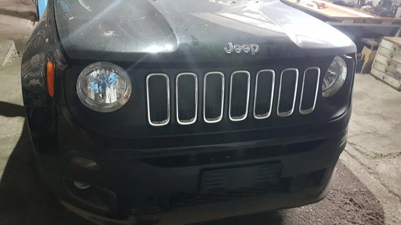 Jeep Renegade 1.4MJET, снимка 1 - Автомобили и джипове - 42072347