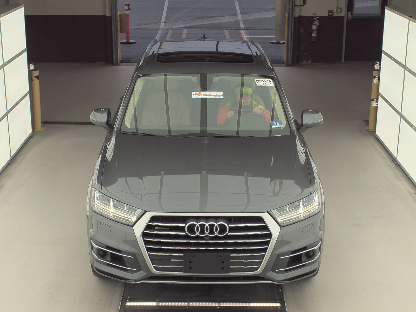 Audi Q7 3.0T Premium Plus/ДИГИТАЛНО ТАБЛО/ОБДУХВАНЕ/ПАНО - изображение 2