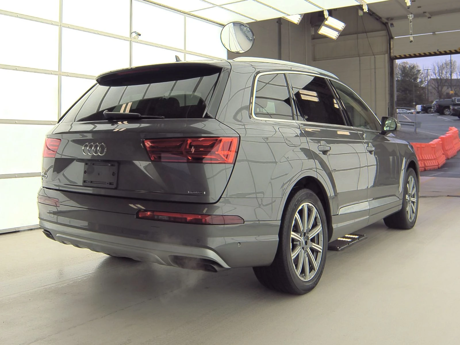 Audi Q7 3.0T Premium Plus/ДИГИТАЛНО ТАБЛО/ОБДУХВАНЕ/ПАНО - изображение 6