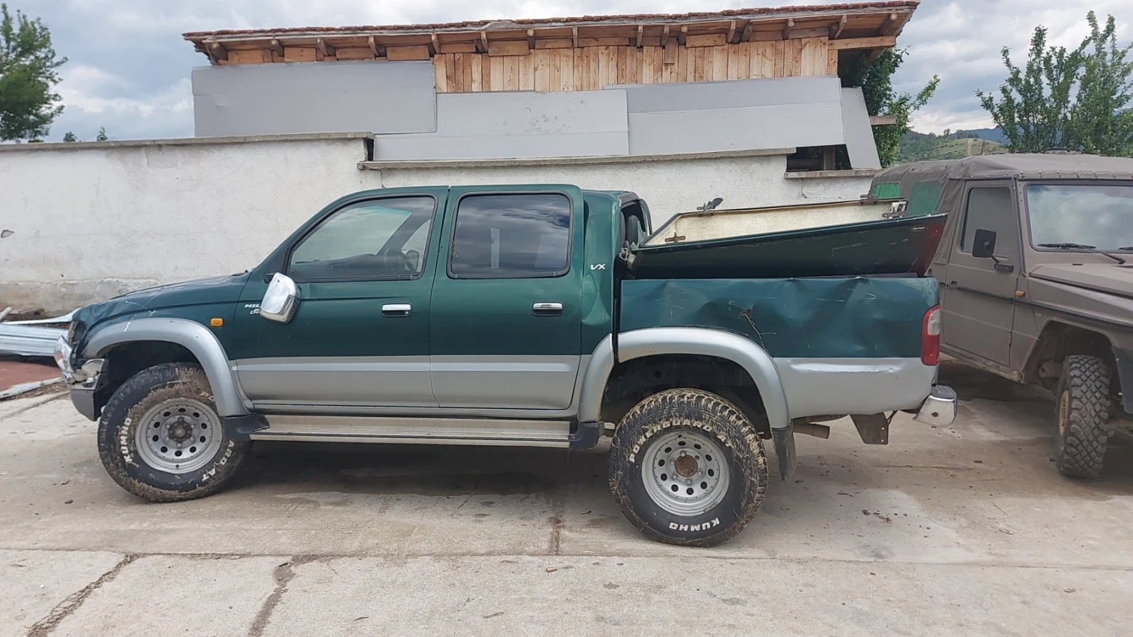Toyota Hilux 2.5, 102 коня  - изображение 2