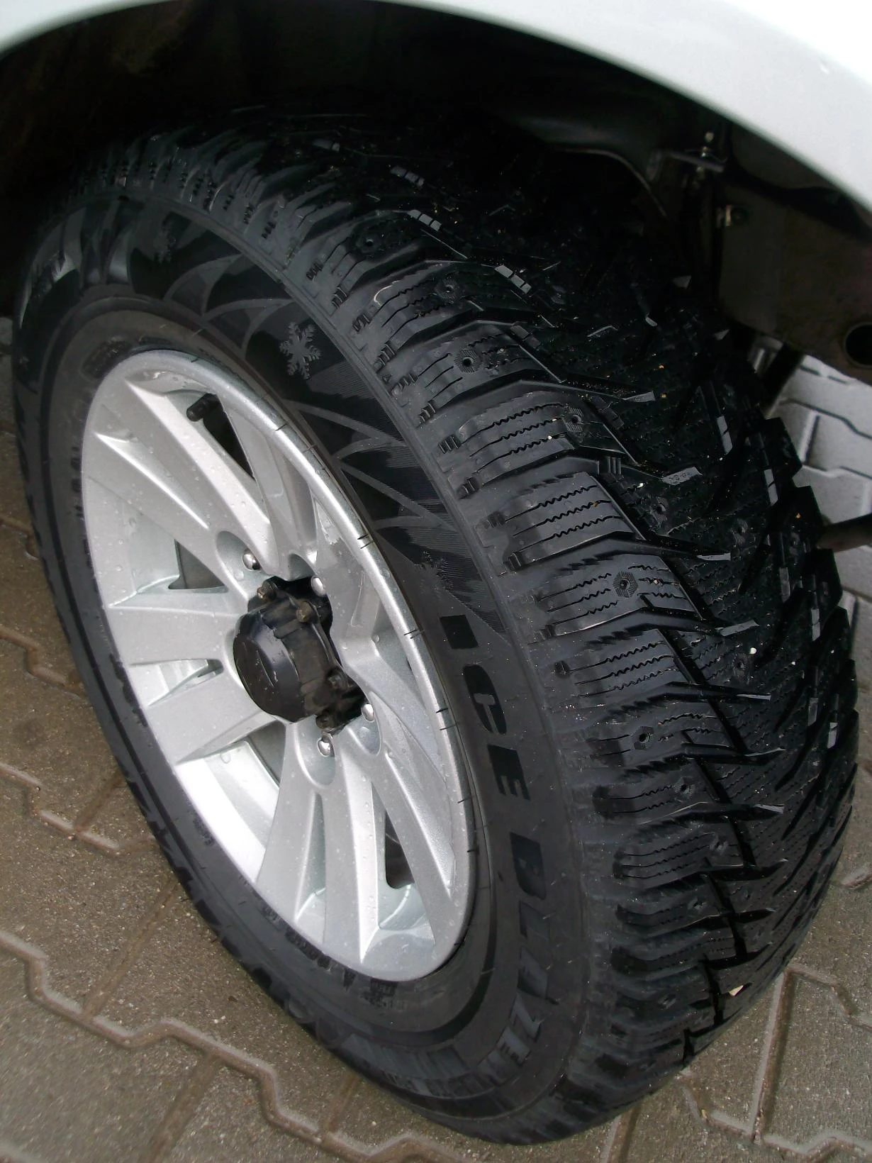 Suzuki Jimny 1.3i AVTOMATIK* KLIMATIK* 143 000 km* ITALIQ* 4�4 | Mobile.bg � ����������� 13