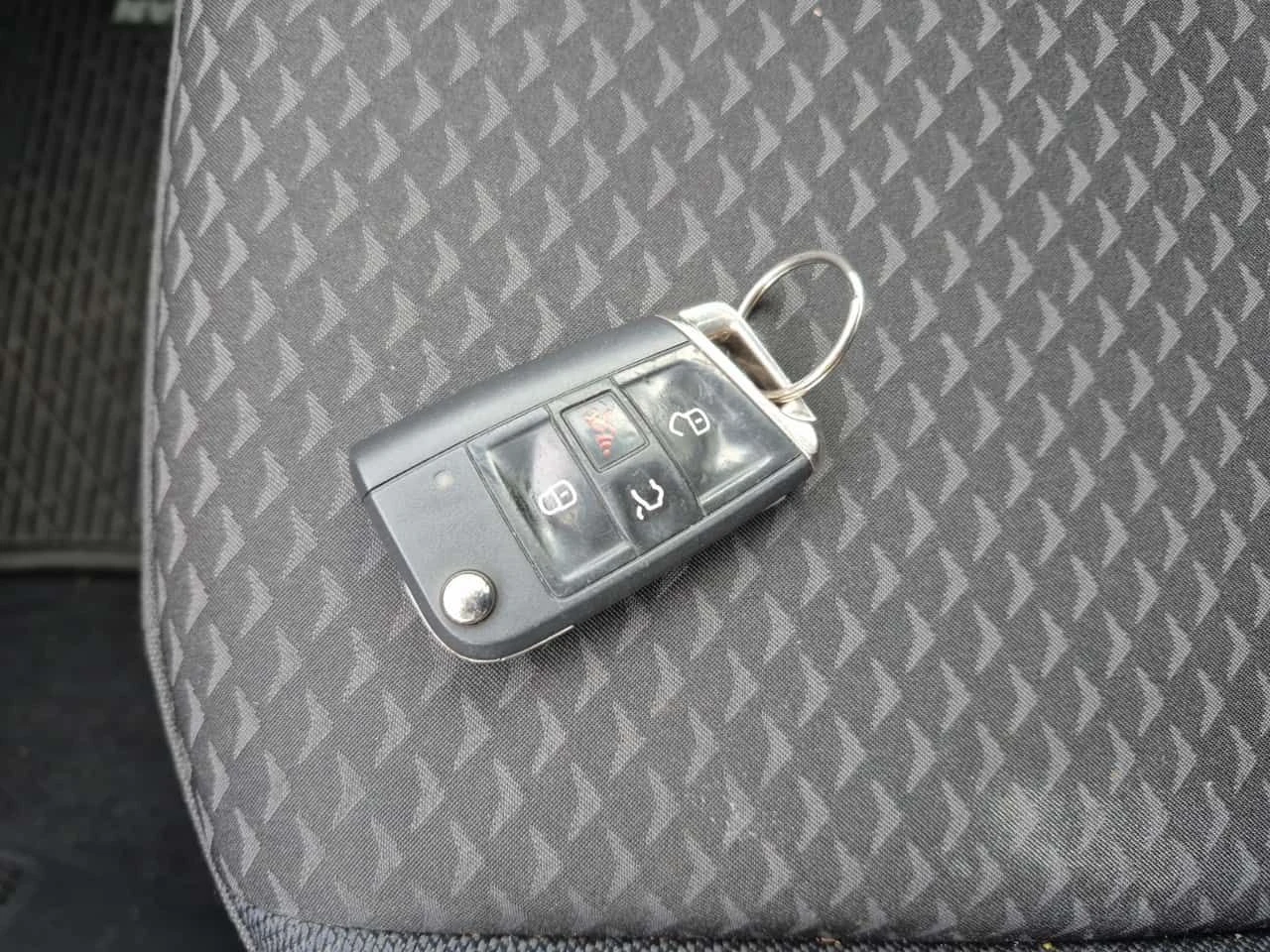 VW Tiguan * UNITED * CARFAX * БЕЗ ПЪРВОНАЧАЛНА ВНОСКА - изображение 8