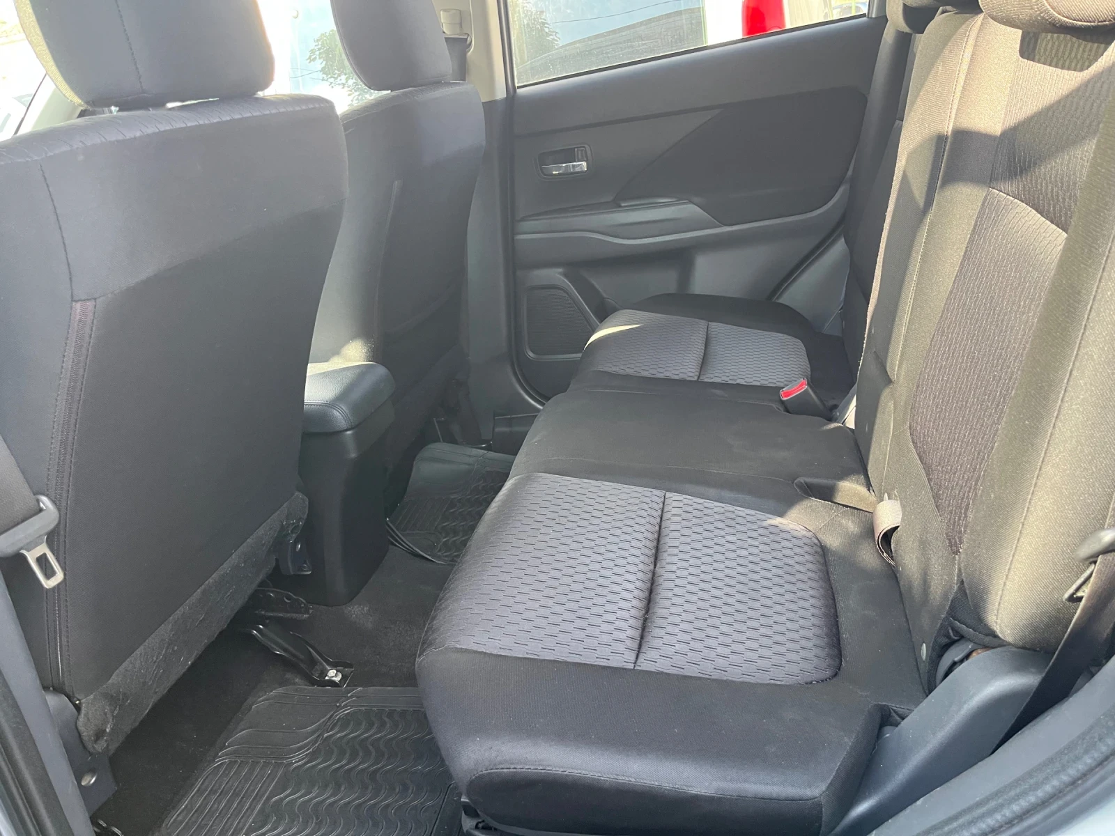 Mitsubishi Outlander 2.2D 4WD 7 места, снимка 15 - Автомобили и джипове - 54392602