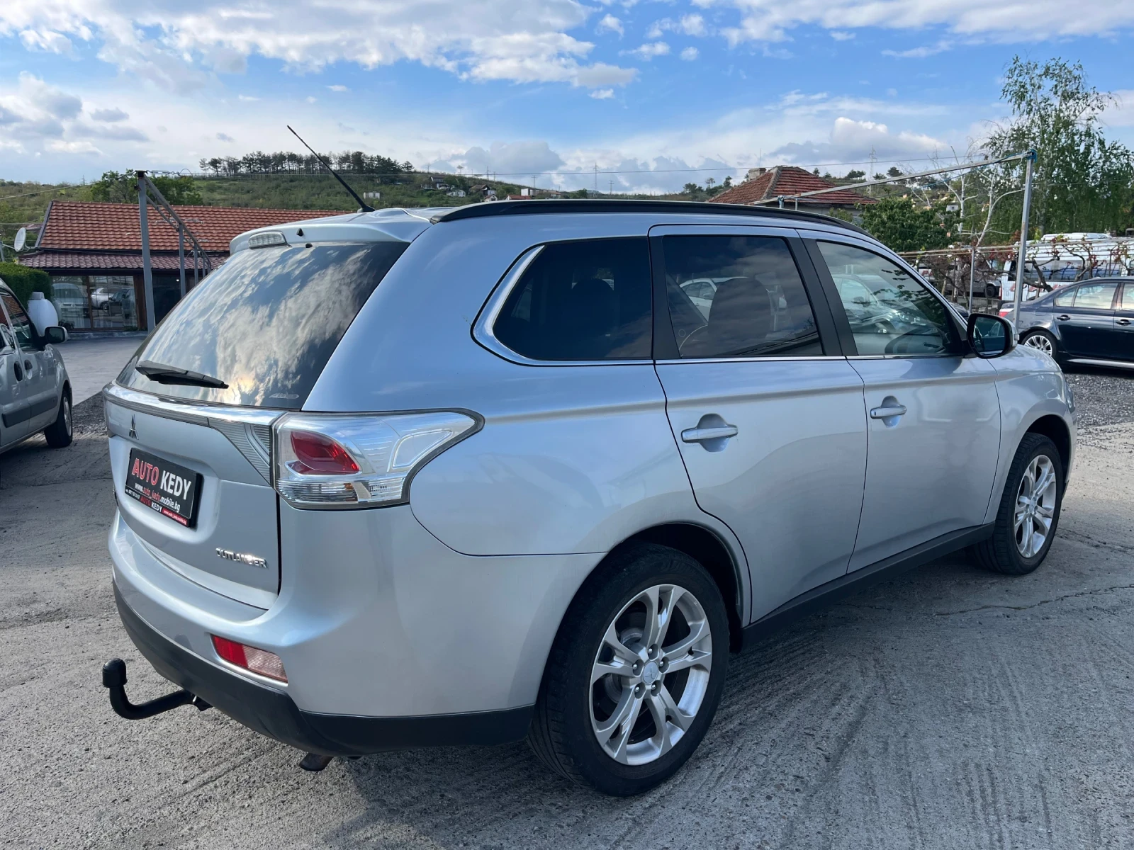 Mitsubishi Outlander 2.2D 4WD 7 места, снимка 5 - Автомобили и джипове - 54392602