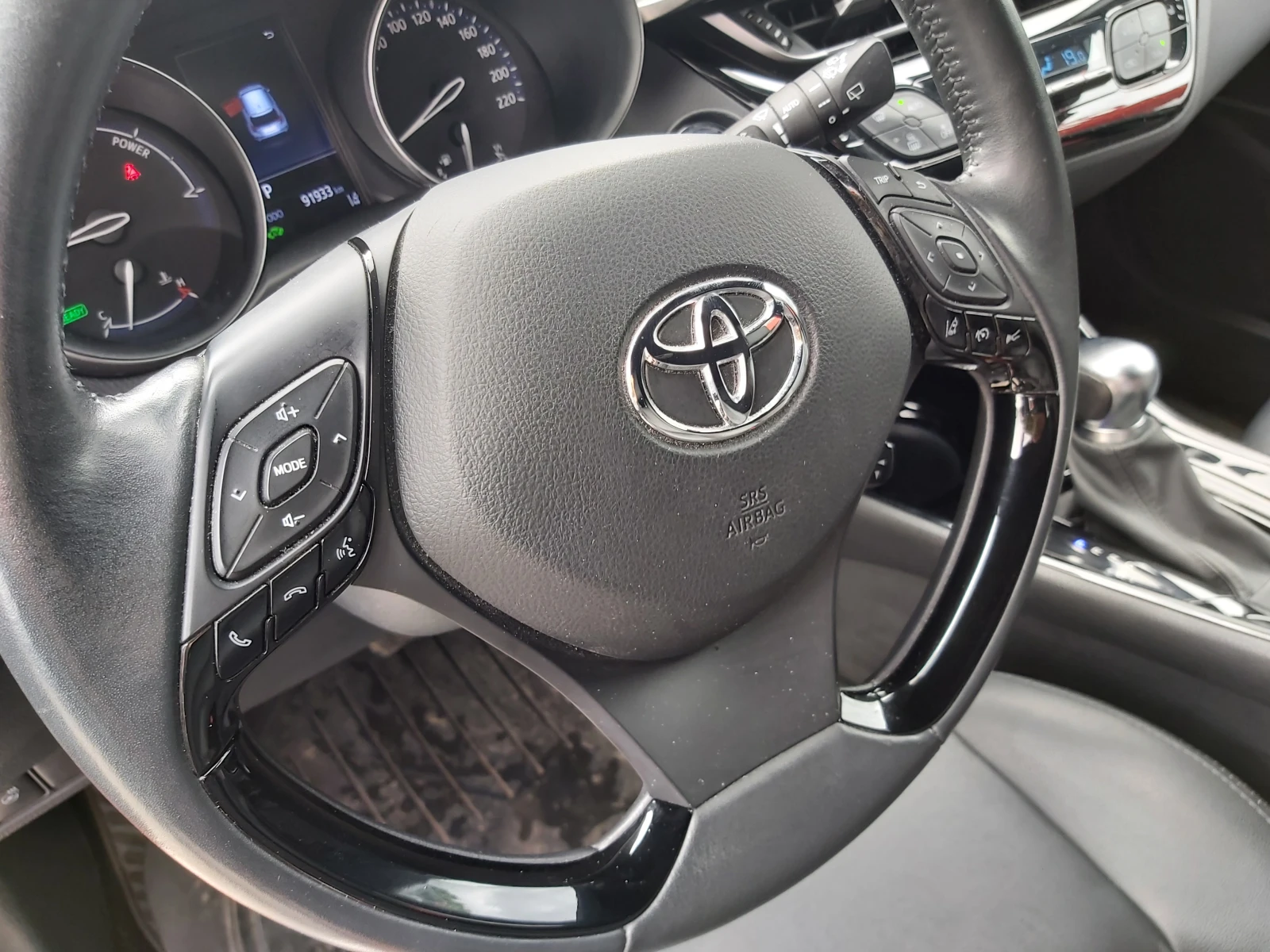 Toyota C-HR 2.0 184кс фейс LUXURY, снимка 15 - Автомобили и джипове - 54788057
