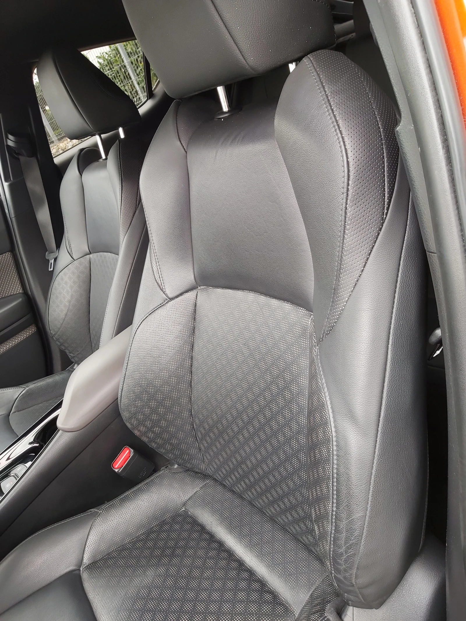 Toyota C-HR 2.0 184кс фейс LUXURY, снимка 9 - Автомобили и джипове - 54788057