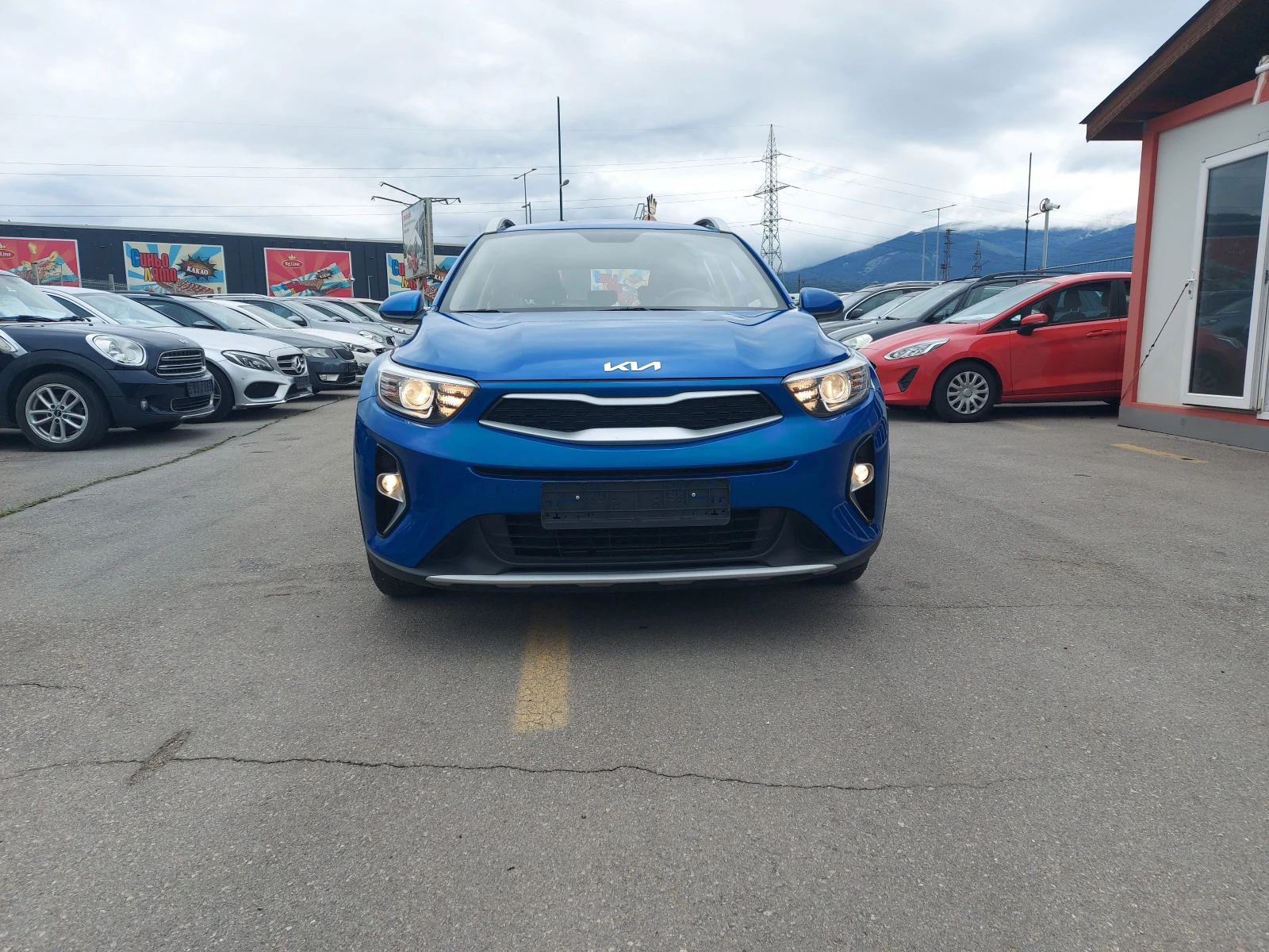 Kia Stonic 1.2 MPI ECO* 85 к.с.* ФАБРИЧНА LPG* EURO 6 D, снимка 2 - Автомобили и джипове - 54883457
