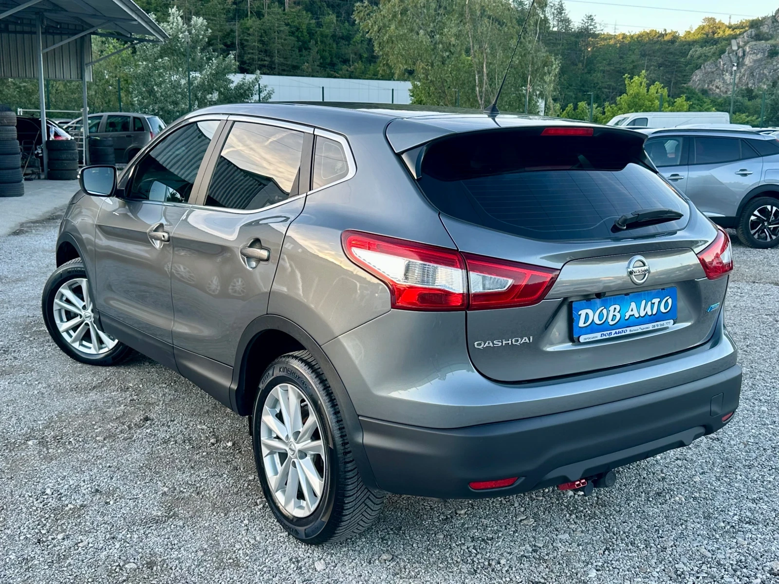 Nissan Qashqai 1.5DCI-117000км-NAVI-CARPLAY-LED-CAMERA, снимка 4 - Автомобили и джипове - 54934338