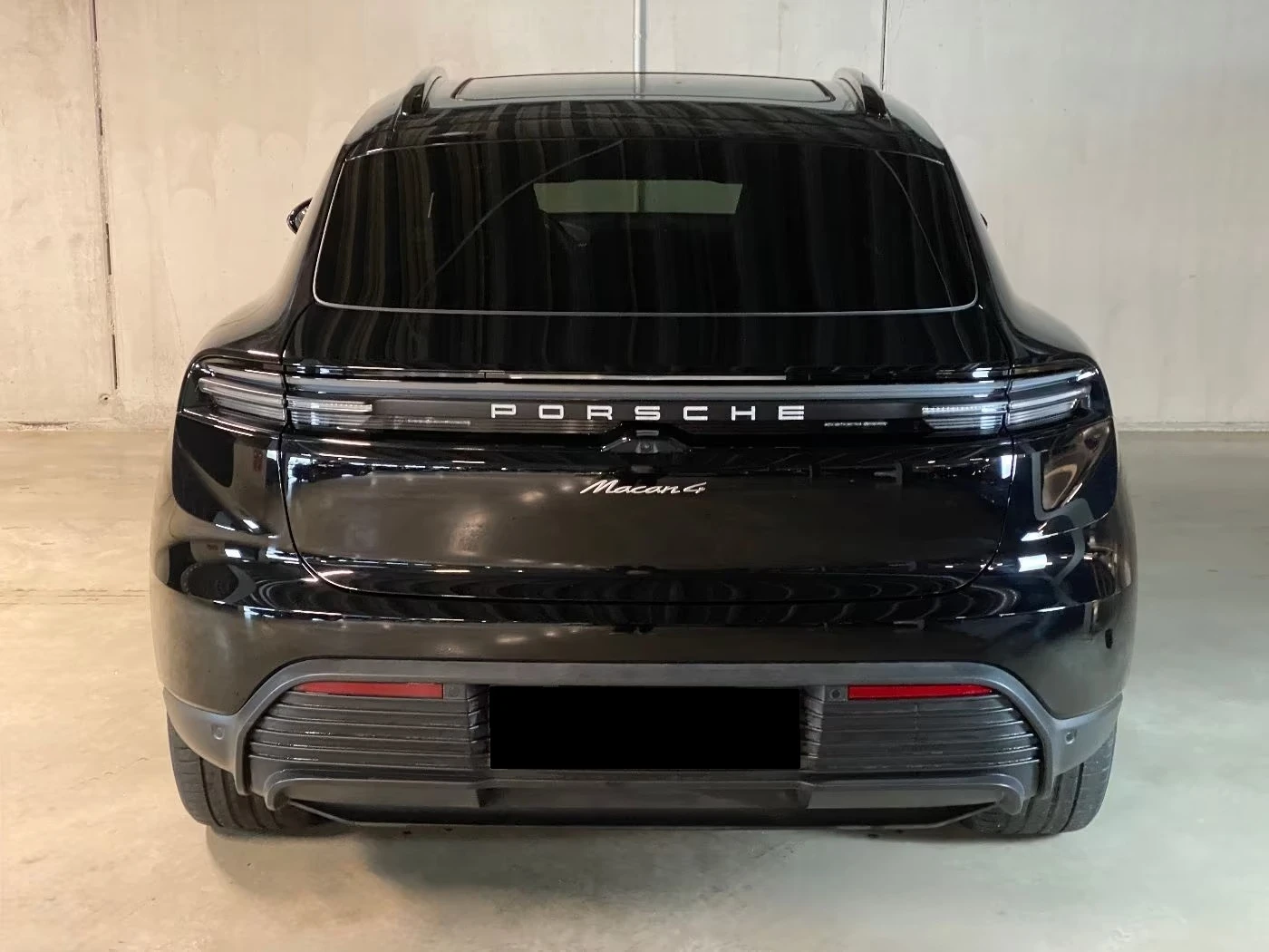 Porsche Macan 4 / PERFORMANCE BATTERY PLUS / SPORT SOUND / PANO , снимка 4 - Автомобили и джипове - 55102688