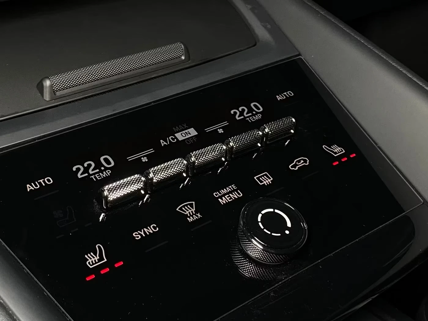 Porsche Macan 4 / PERFORMANCE BATTERY PLUS / SPORT SOUND / PANO , снимка 13 - Автомобили и джипове - 55102688