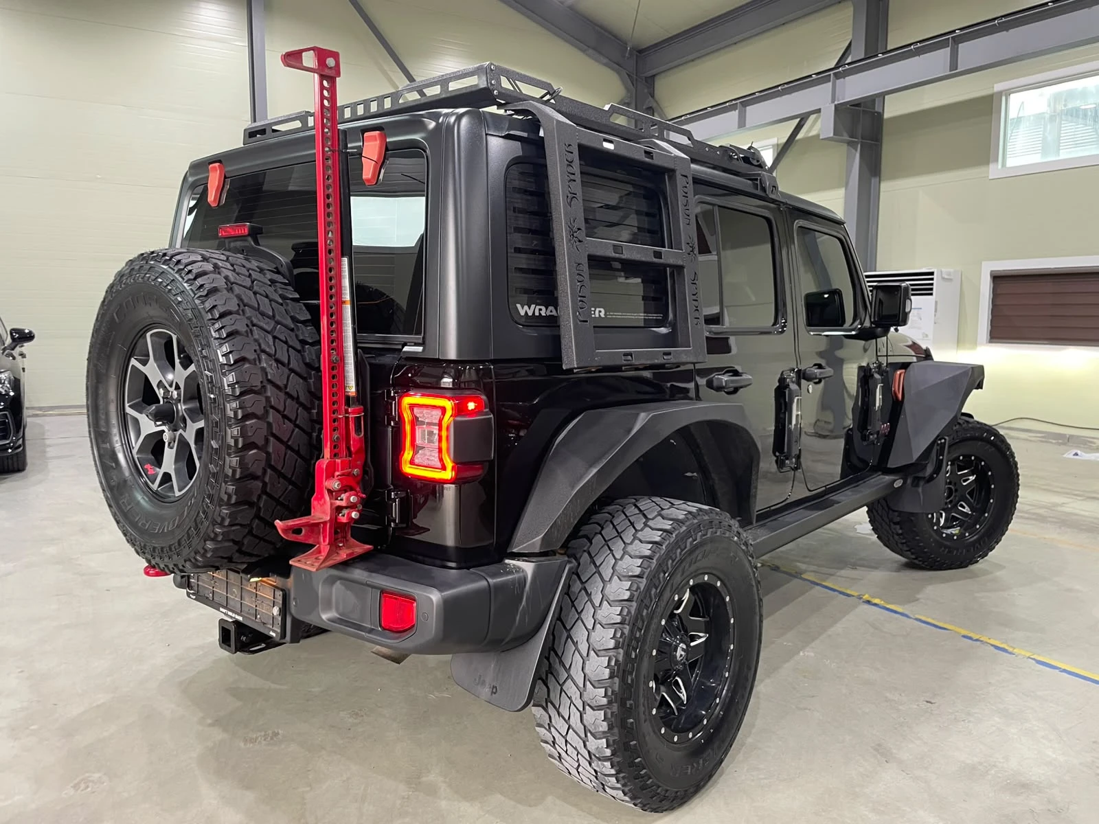 Jeep Wrangler 2.0 Rubicon ! 4-door !, снимка 4 - Автомобили и джипове - 55292097