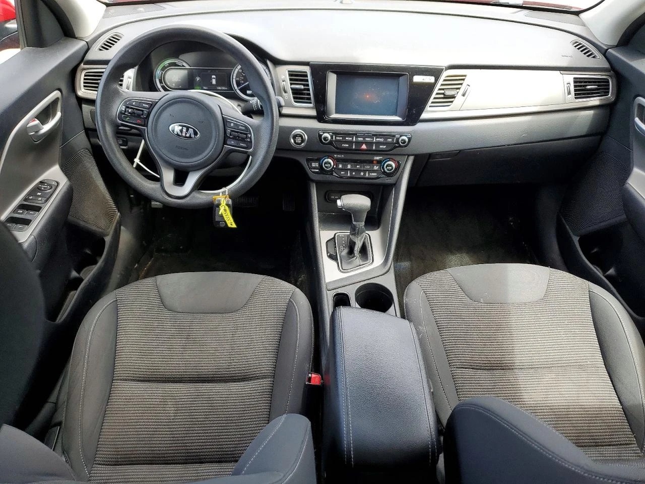 Kia Niro, снимка 8 - Автомобили и джипове - 55752399