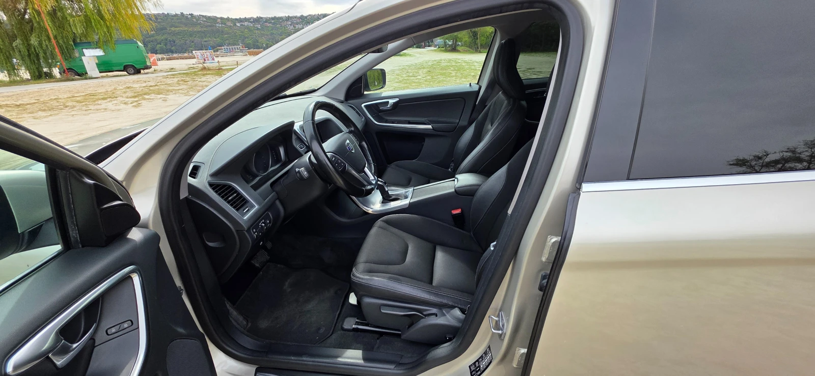 Volvo XC60 | Mobile.bg � ����������� 10