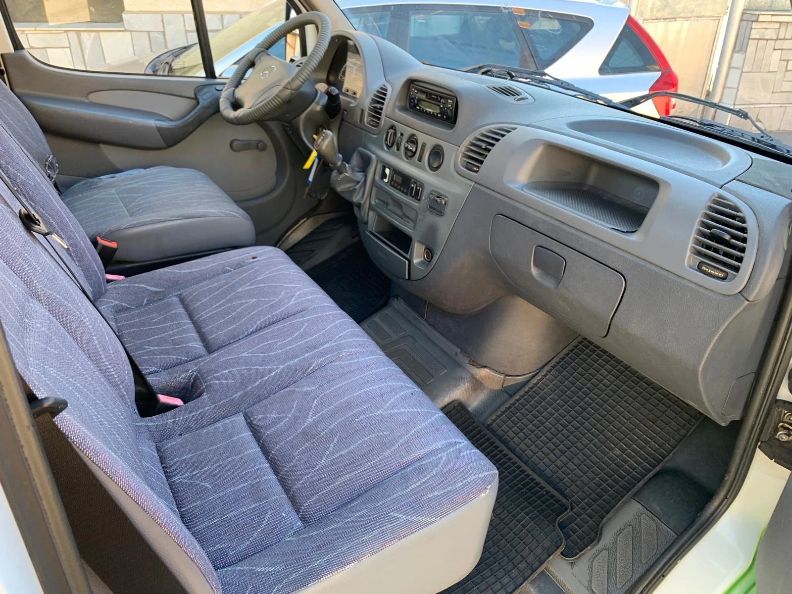 Mercedes-Benz Sprinter 411 CDI  50000. | Mobile.bg   12