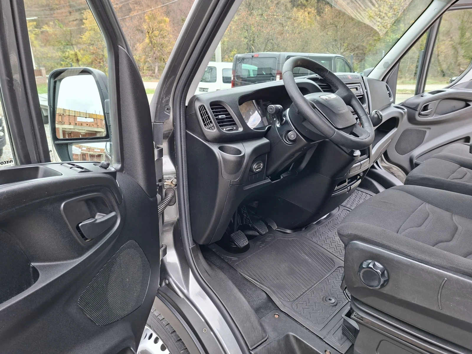 Iveco Daily 3.0* * *   | Mobile.bg   9