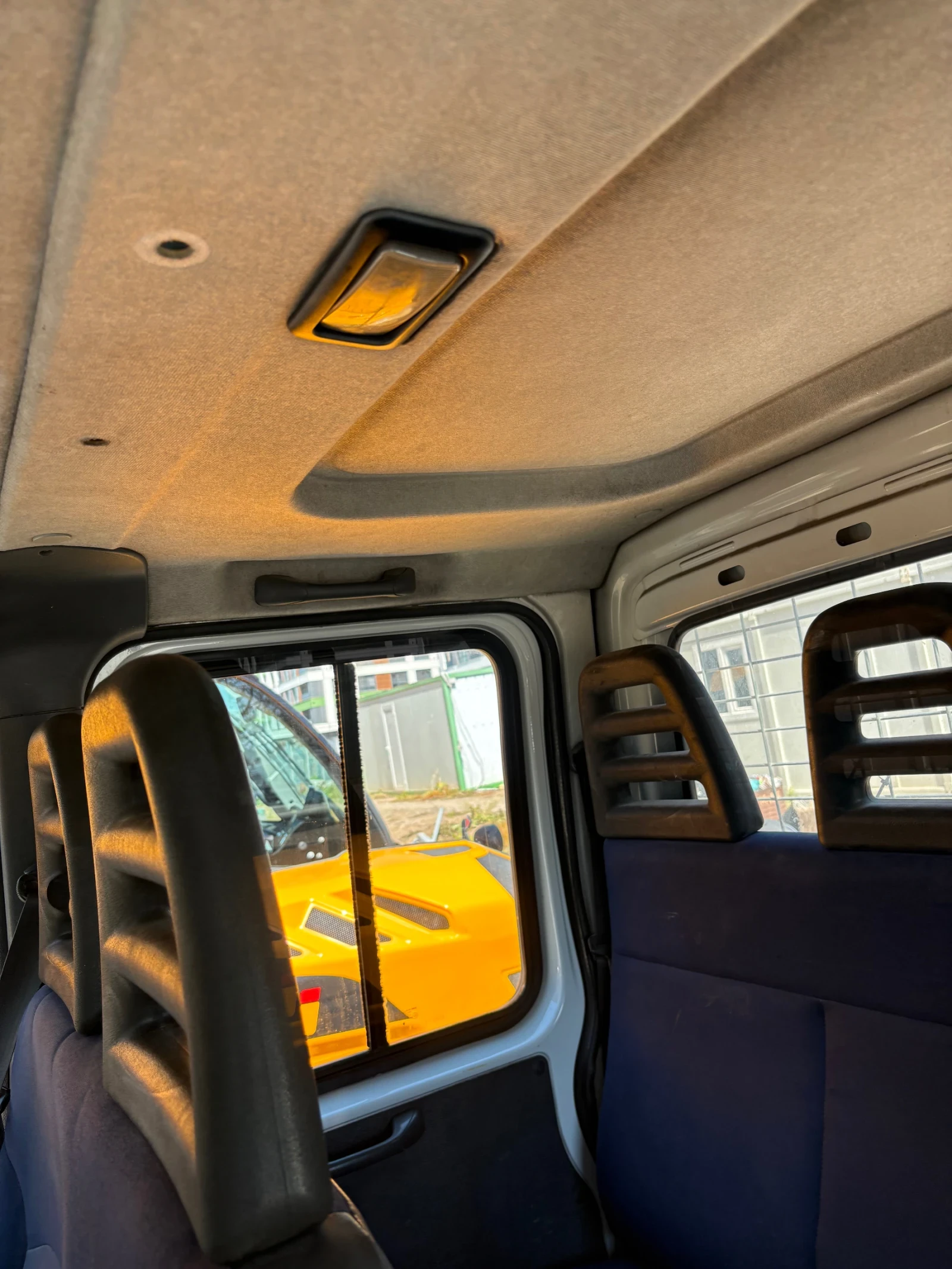 Iveco Daily 35C10D, снимка 7 - Бусове и автобуси - 54310376