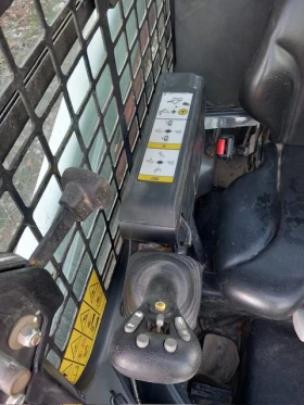 Мини челни товарачи Bobcat S450, снимка 6