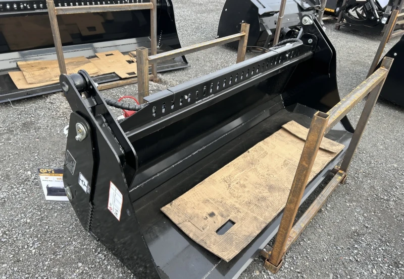 Допълнително оборудване Друг вид НОВА//ОТВАРЯЕМА КОФА 4В1 ЗА МИНИ ЧЕЛЕН ТОВАРАЧ 