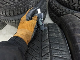 Гуми Зимни 275/40R19, снимка 3
