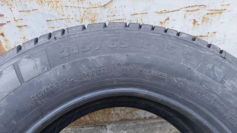 Гуми Летни 215/65R15, снимка 5 - Гуми и джанти - 29254507