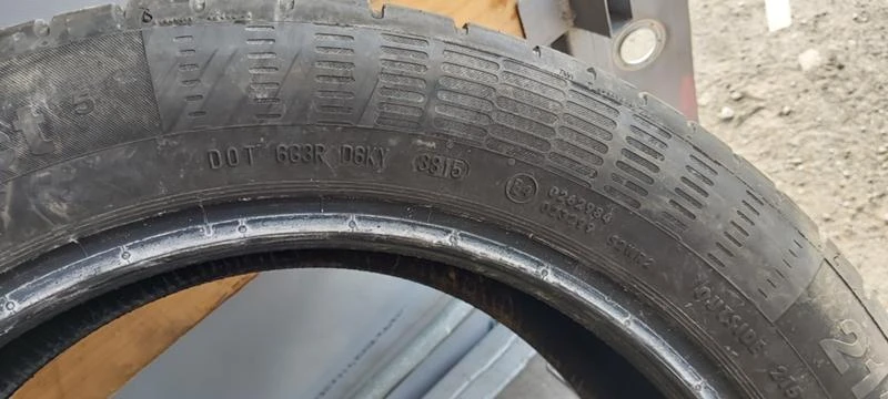 Гуми Летни 215/55R17, снимка 9 - Гуми и джанти - 31996919