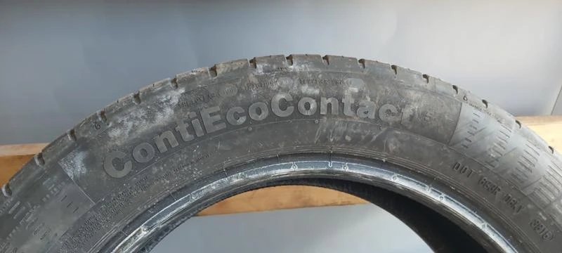 Гуми Летни 215/55R17, снимка 8 - Гуми и джанти - 31996919