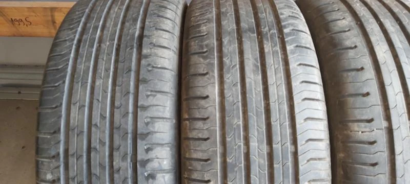 Гуми Летни 215/55R17, снимка 3 - Гуми и джанти - 31996919