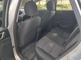 Kia Ceed, снимка 13