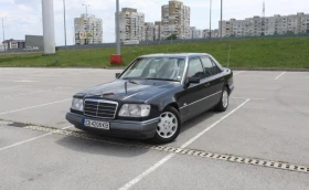Mercedes-Benz E 200, снимка 1