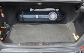 Mercedes-Benz E 200, снимка 8