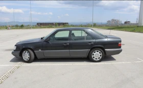 Mercedes-Benz E 200, снимка 5
