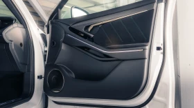 Voyah Free, снимка 17 - Автомобили и джипове - 53598854