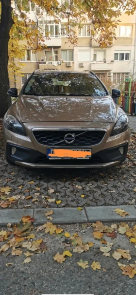 Volvo V40 Cross Country - 7670 € / 15001.22 лв. - 37691427 2