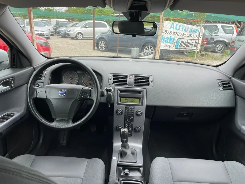 Volvo V50 1.6 HDI, снимка 13 - Автомобили и джипове - 40782231