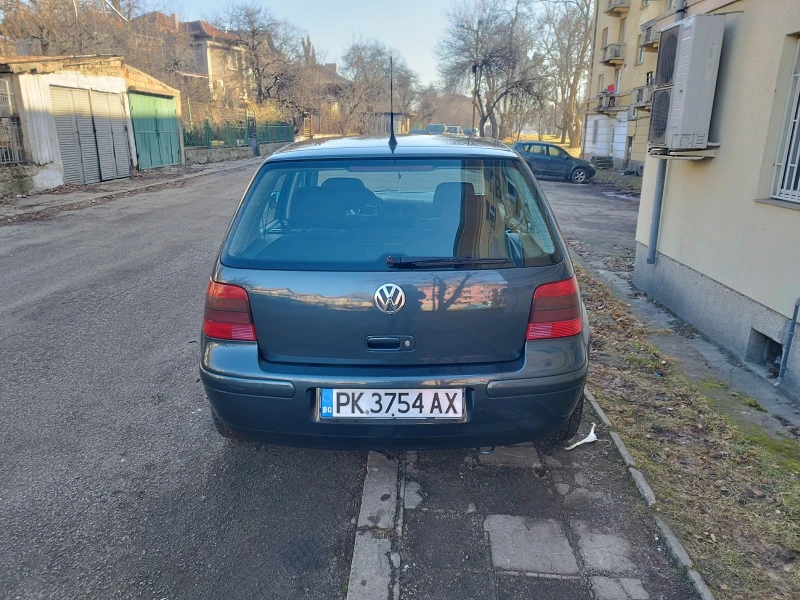 VW Golf IV, снимка 4 - Автомобили и джипове - 47344727