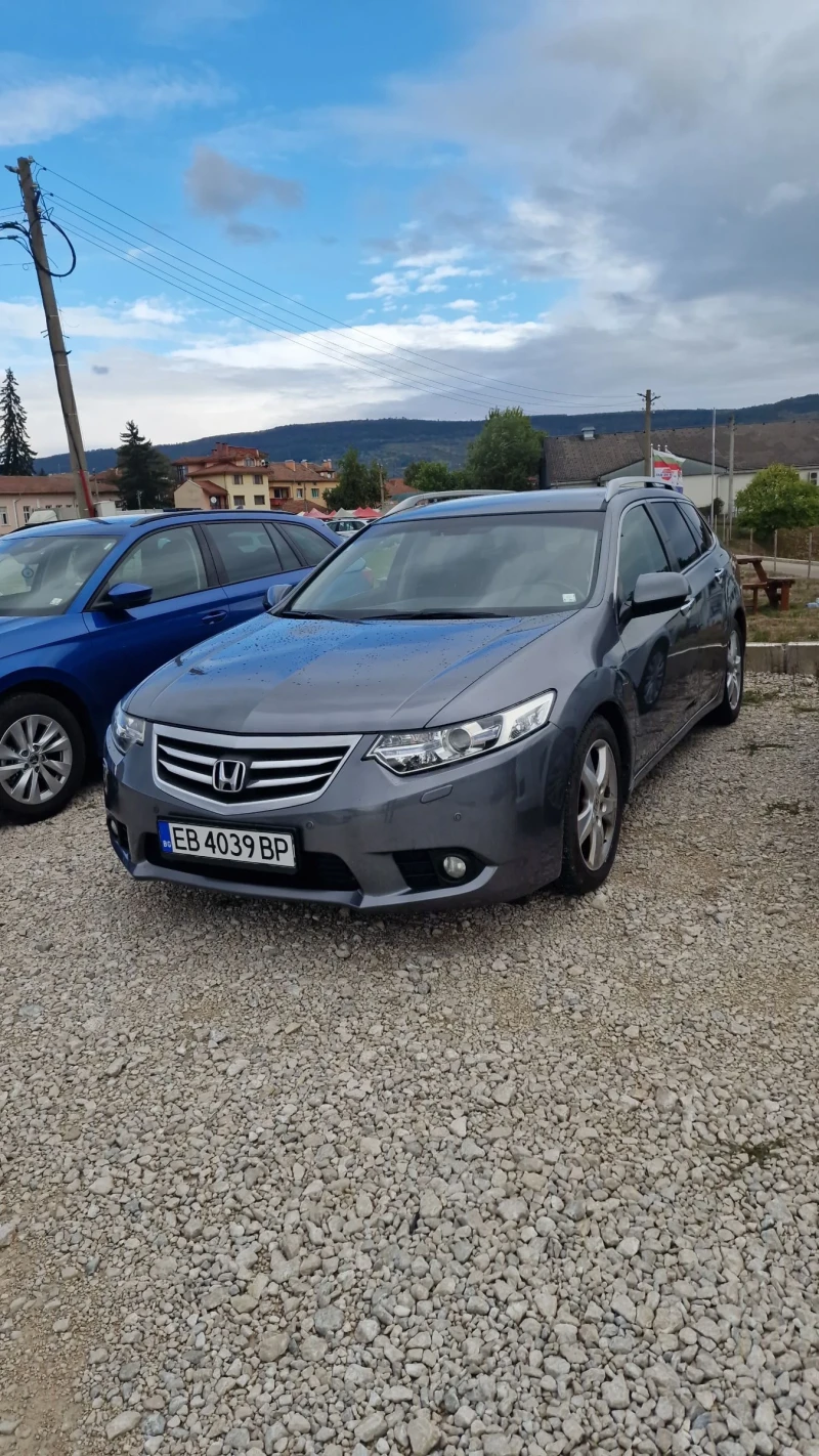 Honda Accord 2.2i-DTEC 150кс Facelift, снимка 1 - Автомобили и джипове - 47405786