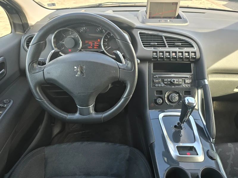 Peugeot 3008 1.6HDI 112 кс АВТОМАТИК NAVI ЕВРО 5, снимка 12 - Автомобили и джипове - 47543797